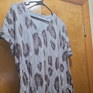 Amazon Gray and Brown Abstract Women's Tee